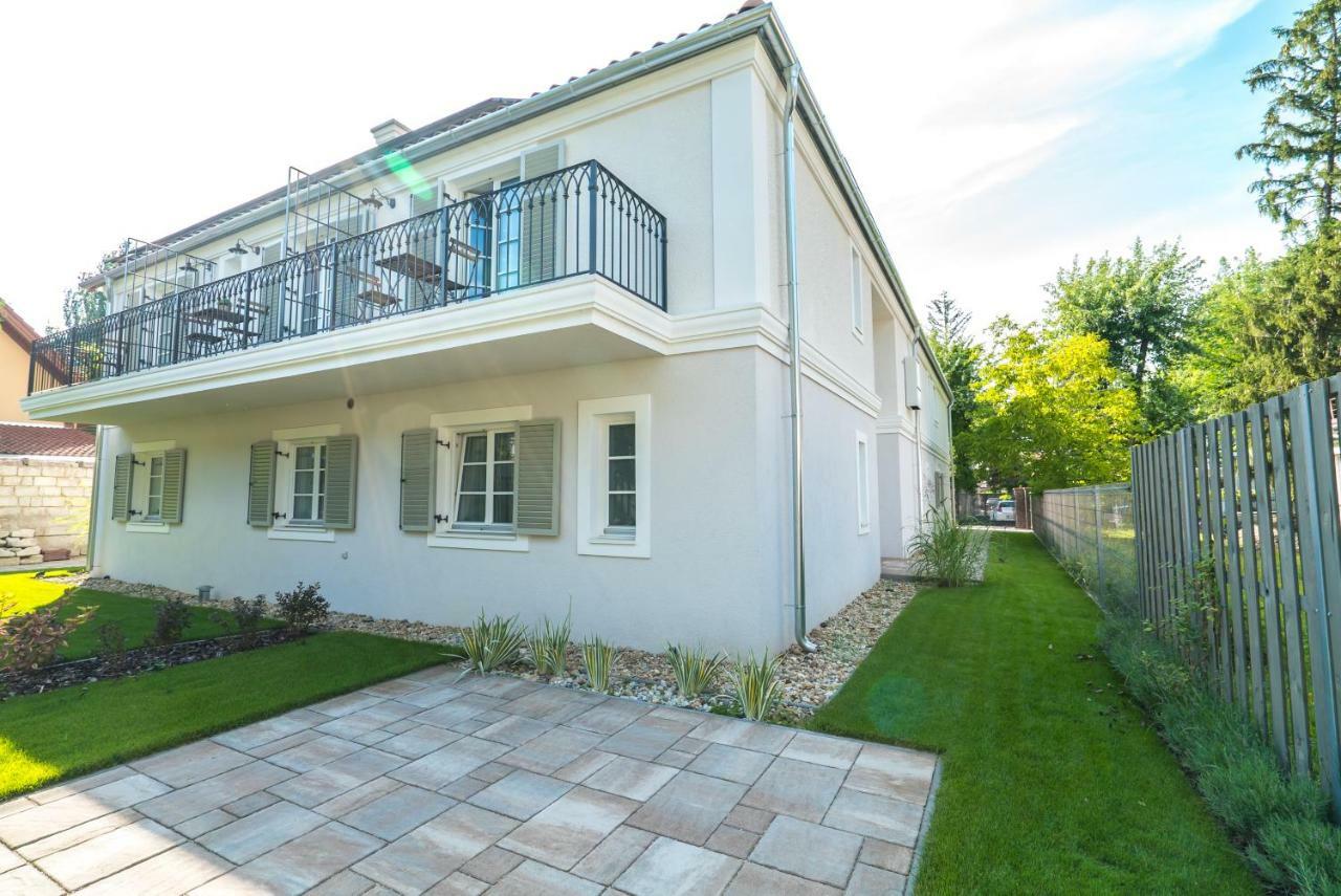 Secca Apartman Шіофок Екстер'єр фото